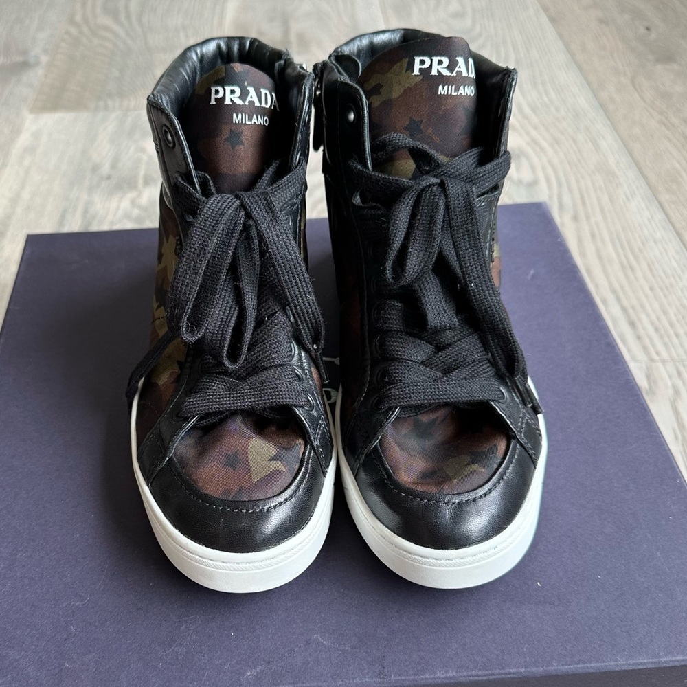 PRADA high top sneakers camouflage print, size 36